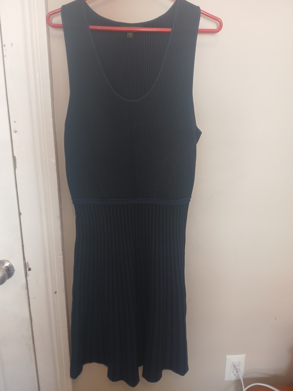Banana Republic Sleeveless Navy Ribbed Fit-and-Flare Midi Dress